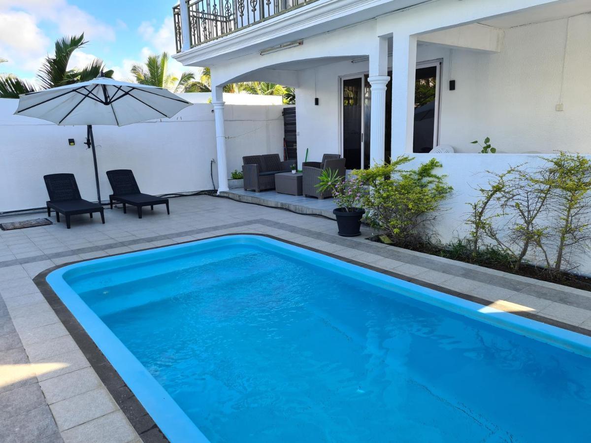 Anazli Villa Grand Baie Bagian luar foto